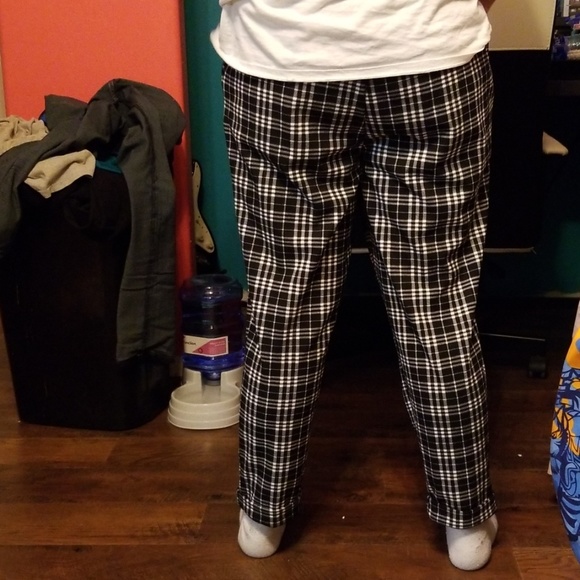 SALE! Wearever Plaid Cuffed Pants - Picture 7 of 7